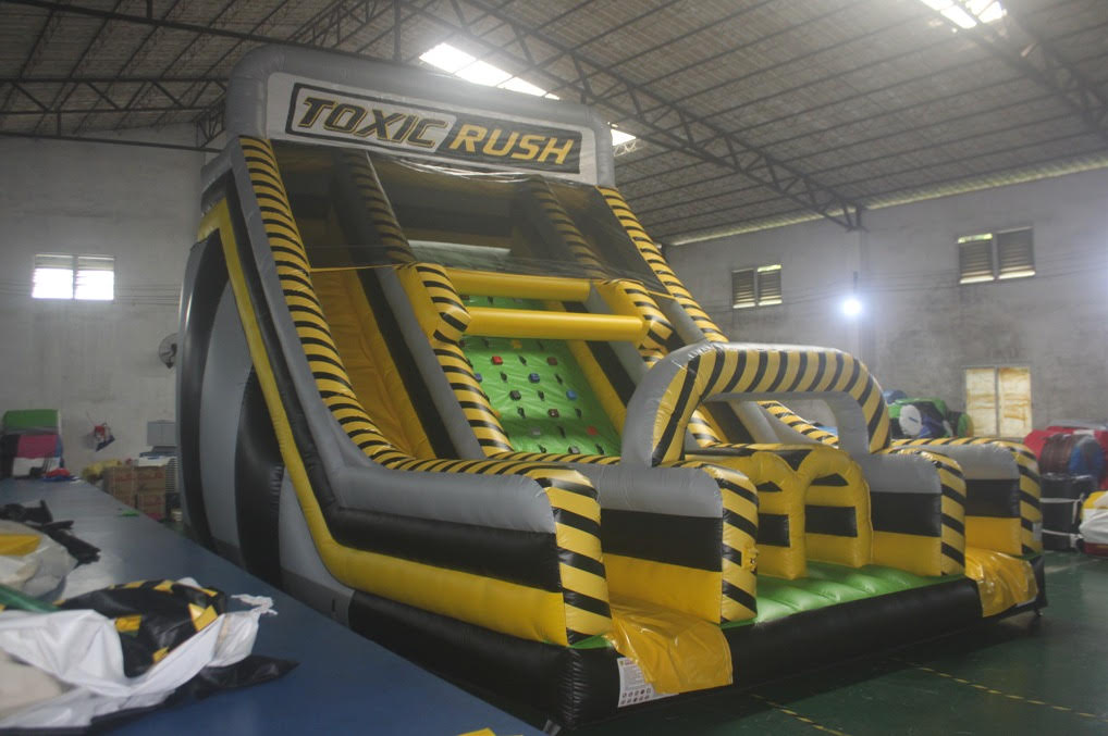 Glissade / Escalade Toxic Rush